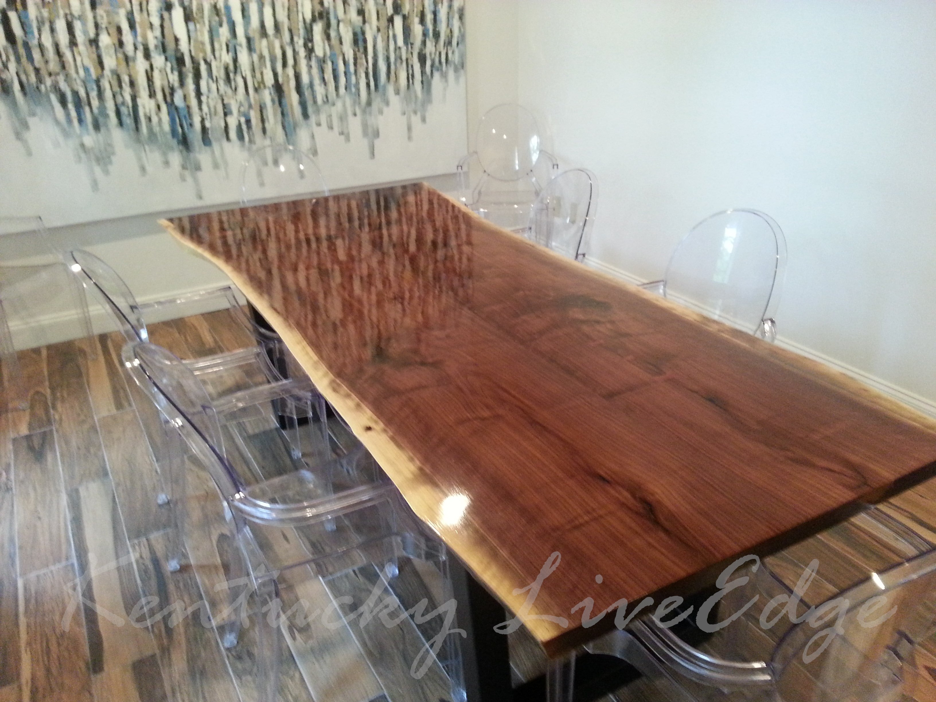 Dining Tables . Conference Tables . Desks